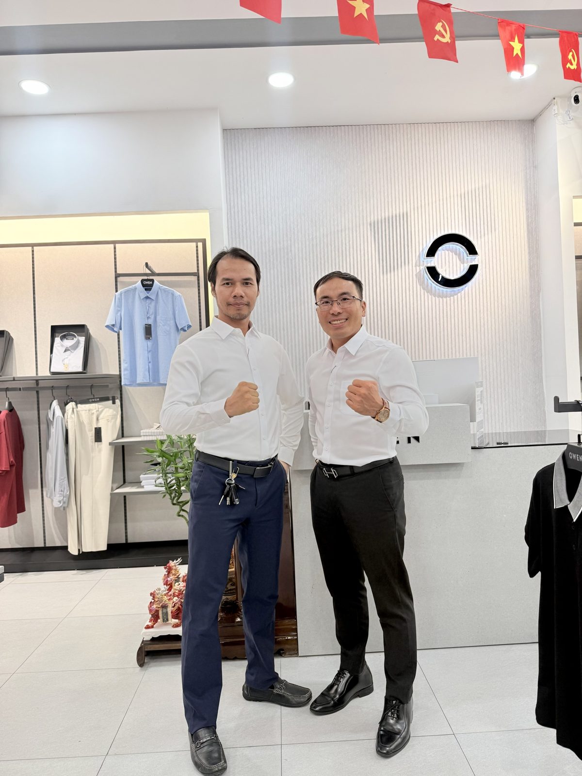 Không gian bên trong showroom OWEN căn 20C