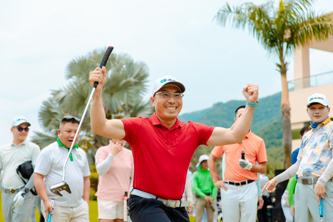 Ăn mừng golf
